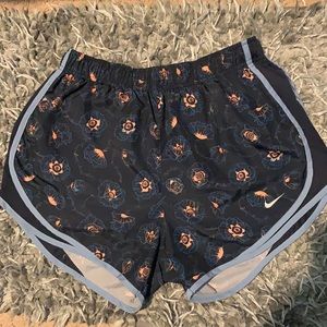 Nike drifit shorts size medium